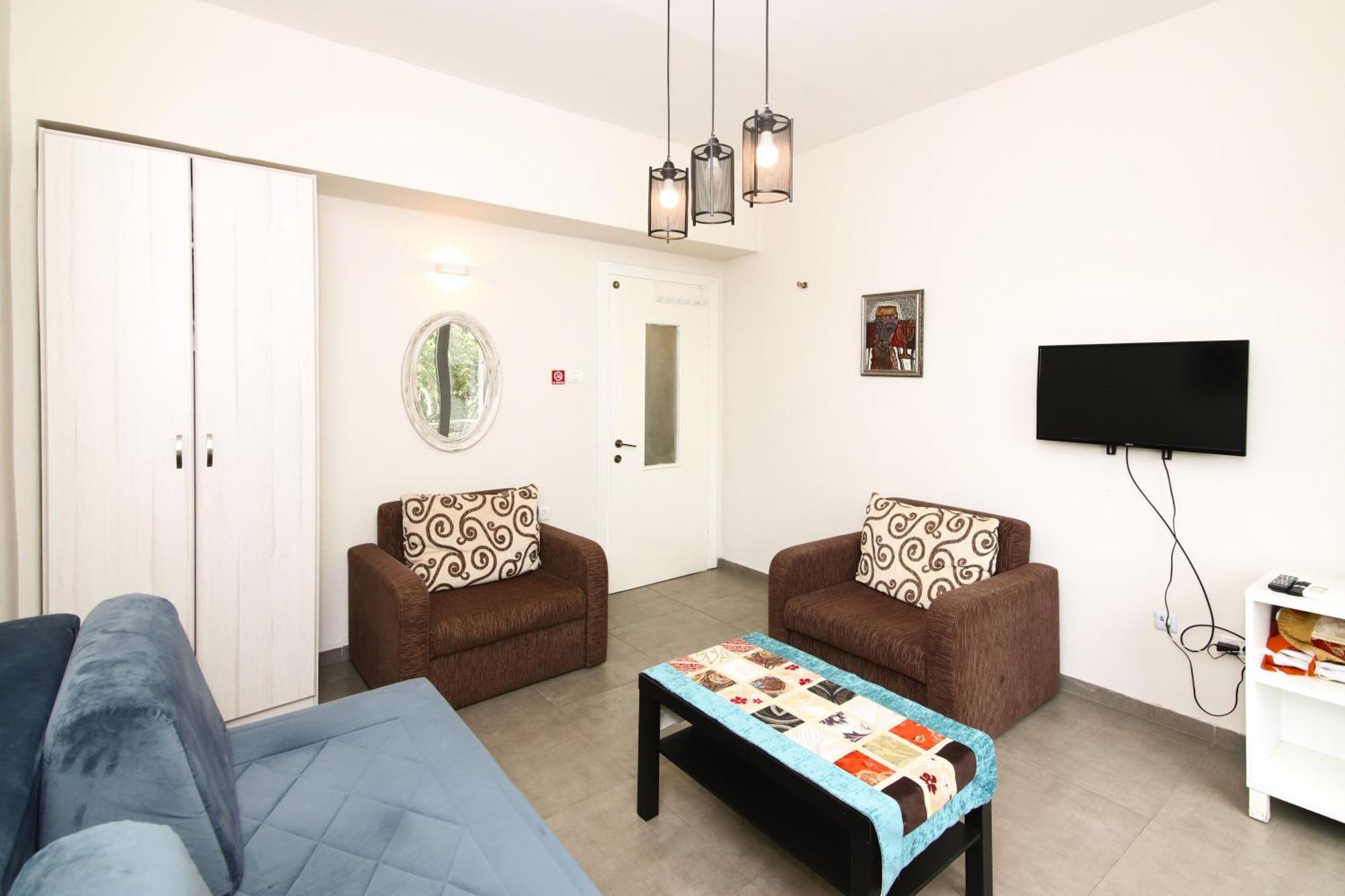 Apartment Segal In